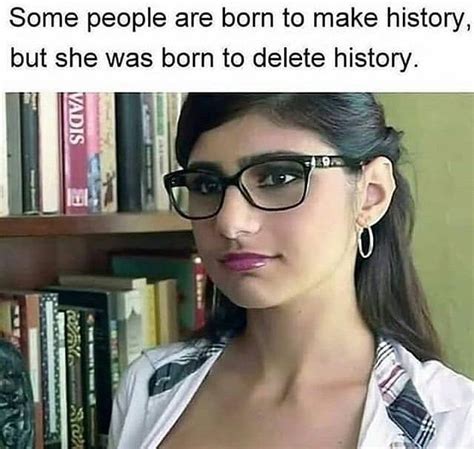 mia ig|mia khalifa instagram meme.